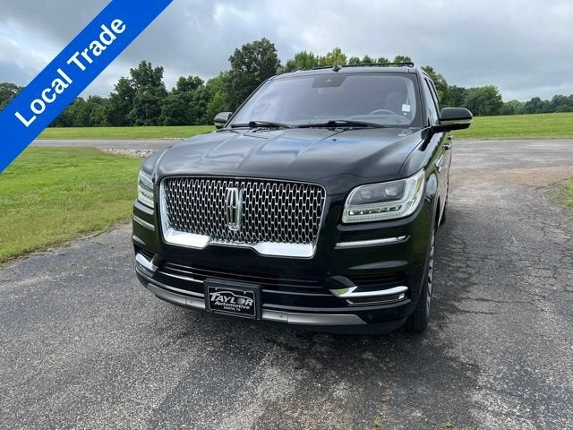 2019 Lincoln Navigator Reserve in Other — front three-quarter view